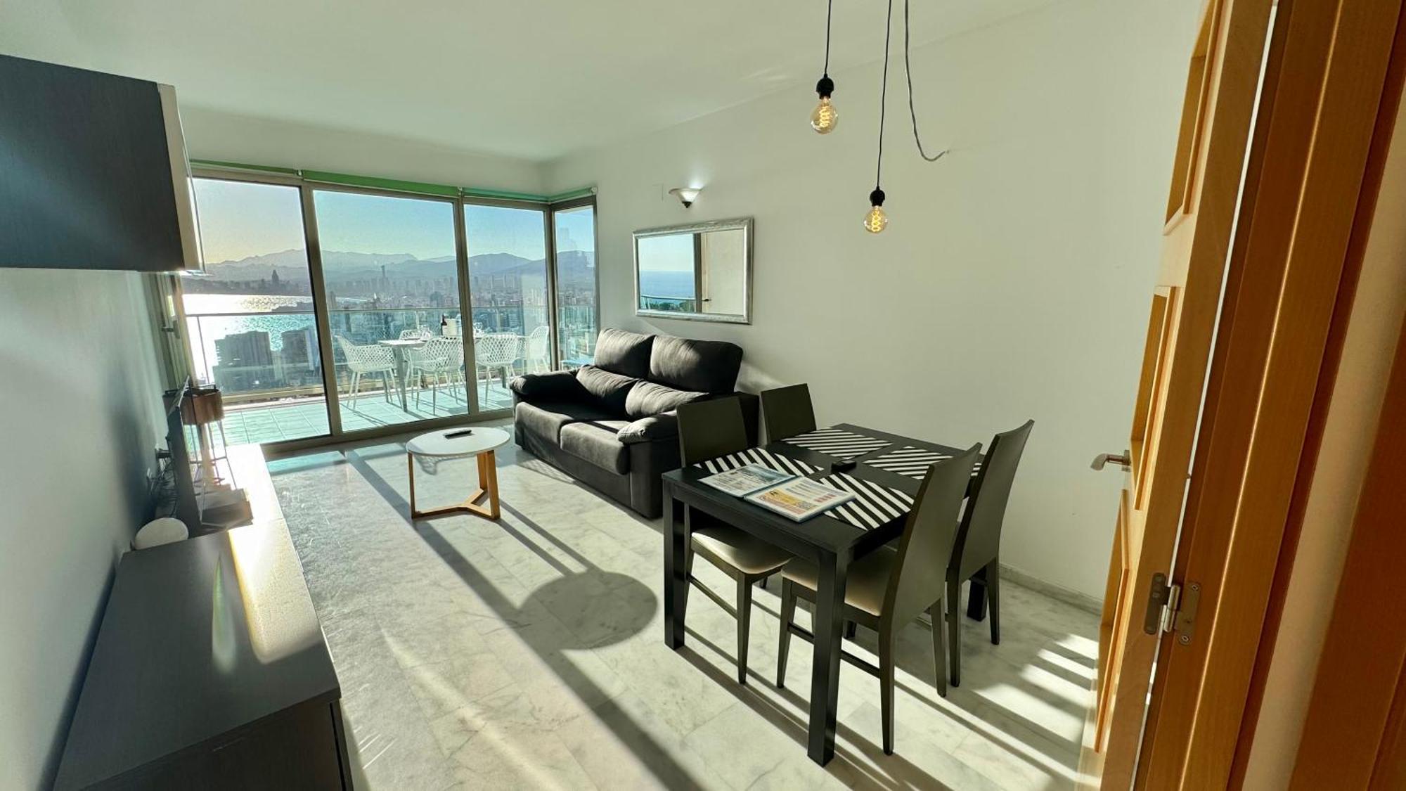 Highrise Apartment With Stunning Views From Private Balcony 85 Benidorm Exteriér fotografie